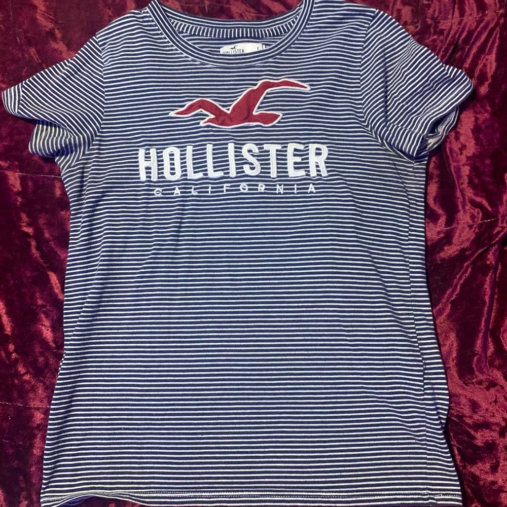 Hollister shirt